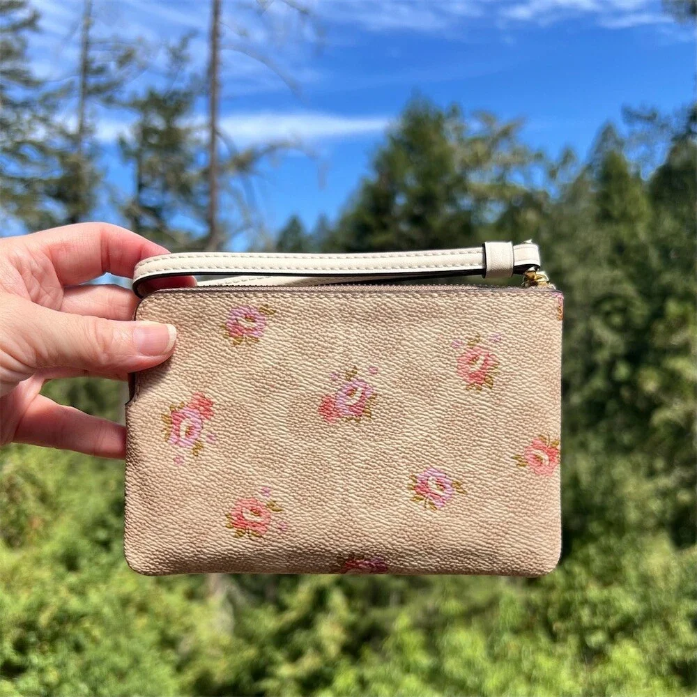 COACH Signature Chalk/Sand Multi Wristlet Wallet Floral Print Gold Hardware NWT